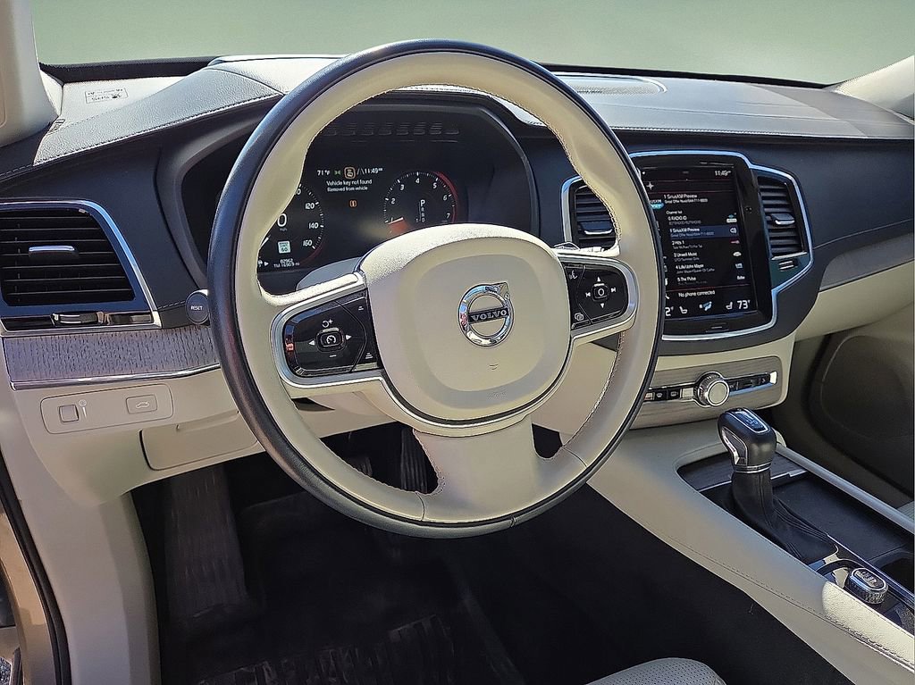 Used 2022 Volvo XC90 T6 Inscription w/ Advanced Package image 25