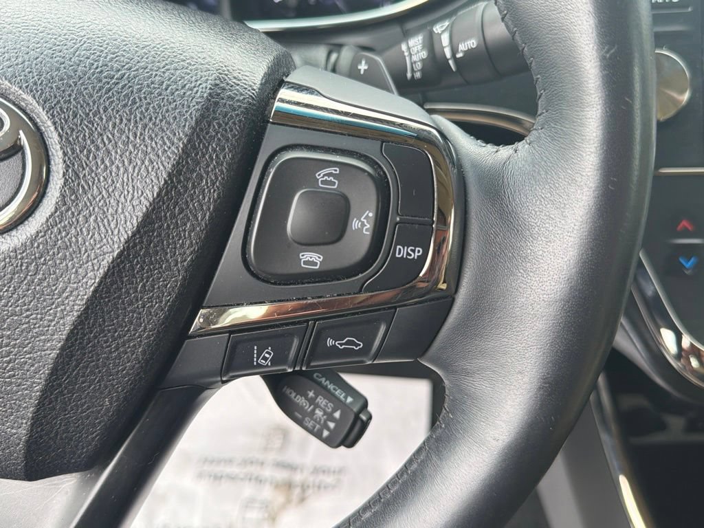 Used 2016 Toyota Avalon Limited w/ Toyota Safety Sense Package FWD image 33