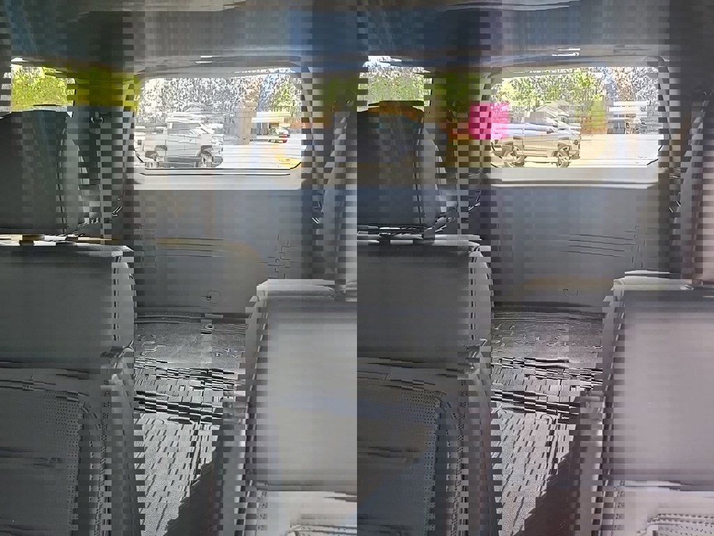 Used 2026 Hyundai Santa Fe Calligraphy image 34