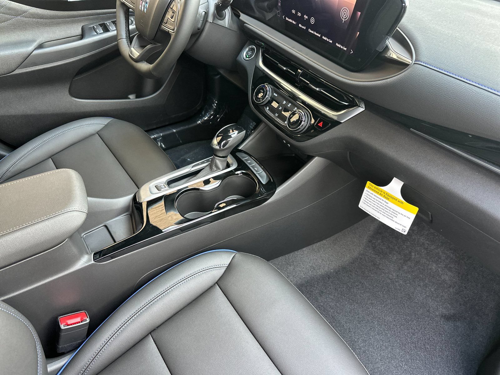 New 2026 Buick Envista Sport Touring w/ Convenience I Package FWD image 16