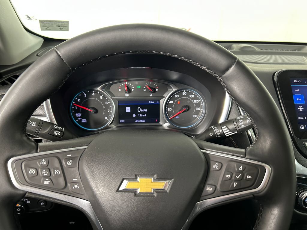 Used 2023 Chevrolet Equinox Premier image 13
