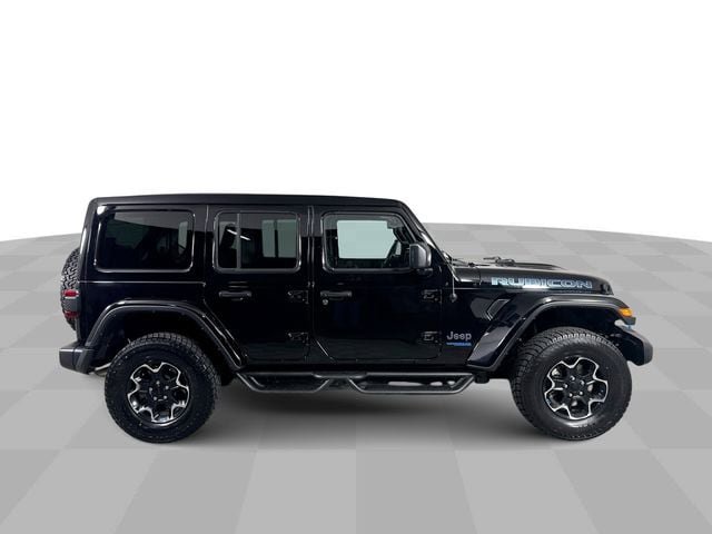 Used 2022 Jeep Wrangler Unlimited Rubicon 4xe w/ Cold Weather Group AWD/4WD image 9