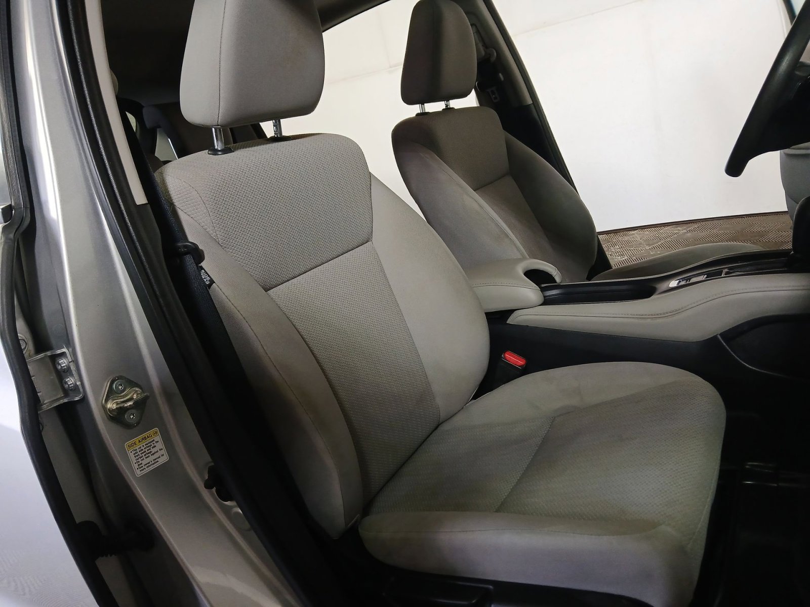 Used 2016 Honda HR-V EX image 28