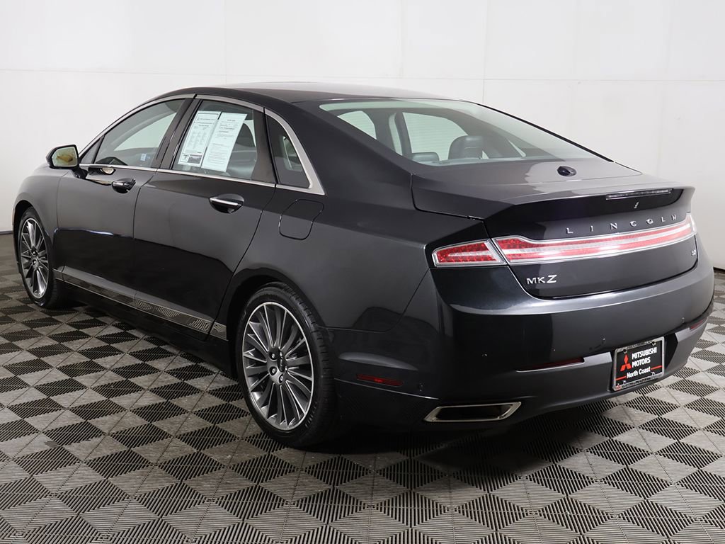 Used 2014 Lincoln MKZ image 11