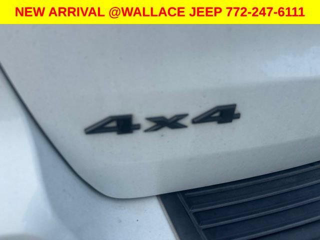 Used 2021 Jeep Grand Cherokee Laredo X AWD/4WD image 6