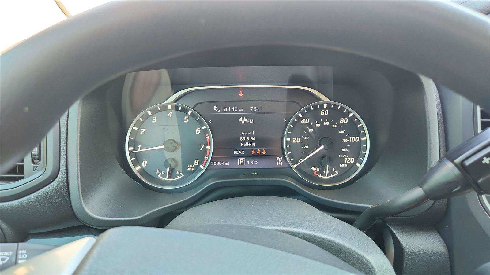 Used 2022 Nissan Titan SV AWD/4WD image 26