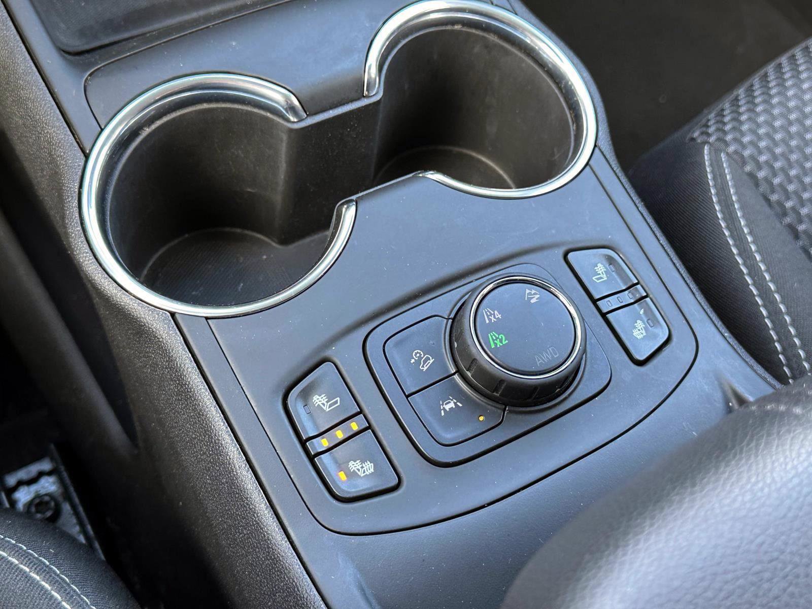 Certified 2023 GMC Terrain SLE w/ Driver Convenience Package image 27