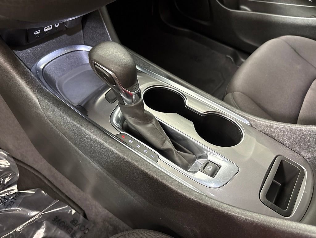 Used 2023 Chevrolet Malibu LT FWD image 41