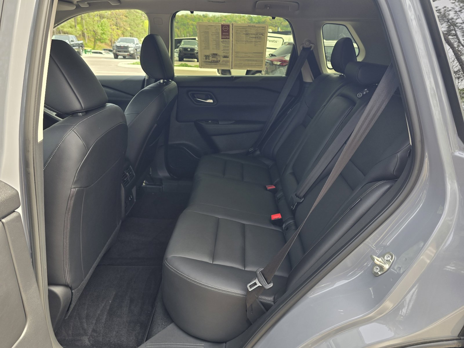 Certified 2025 Nissan Rogue SL w/ Tech Package AWD/4WD image 10