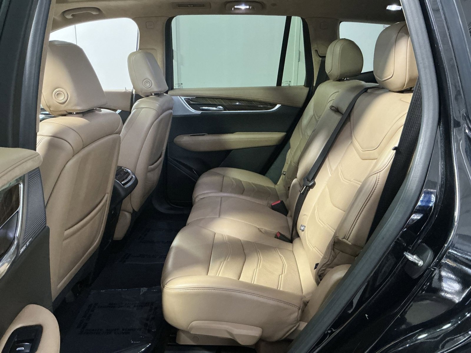 Used 2022 Cadillac XT6 Sport w/ Platinum Package image 25