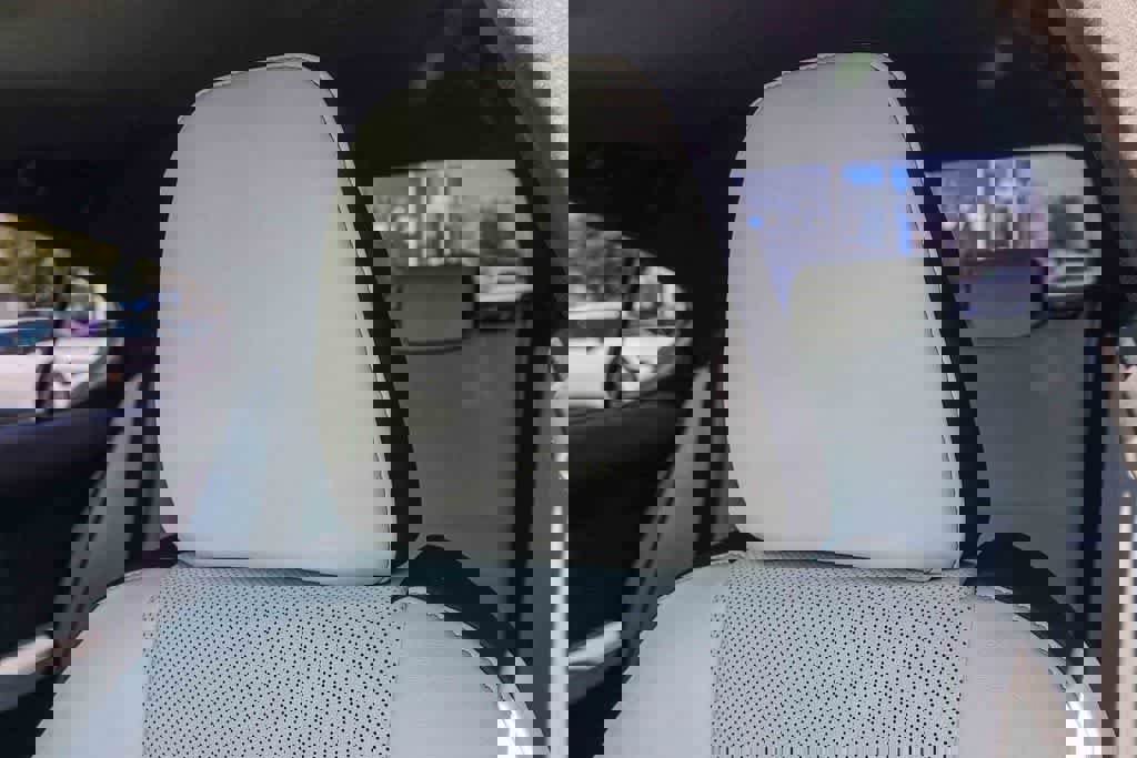 Used 2023 Lexus IS 350 F Sport w/ Navigation Package image 25