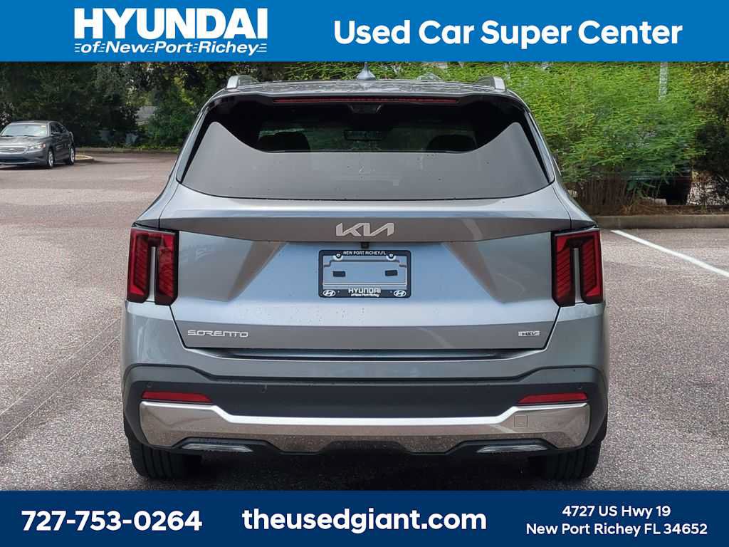 Used 2025 Kia Sorento SX Prestige AWD/4WD image 4