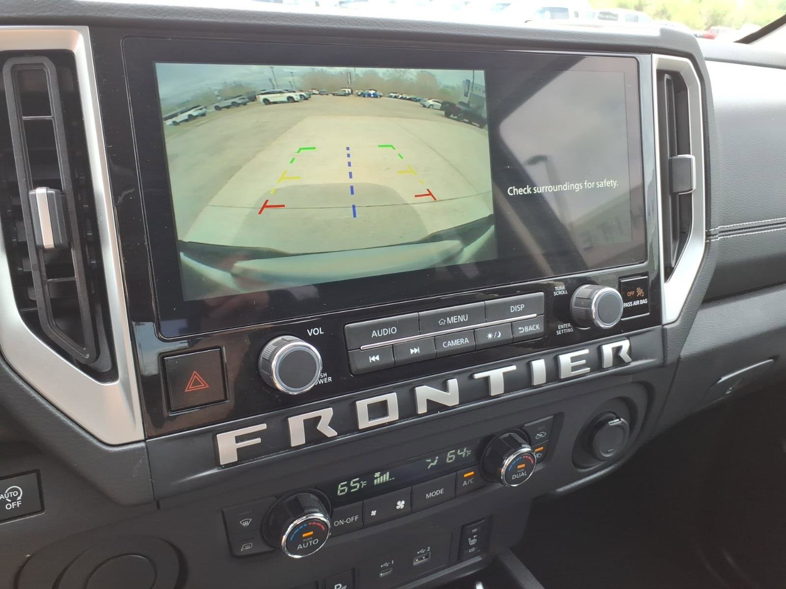 Used 2025 Nissan Frontier SV w/ SV Convenience Package image 21