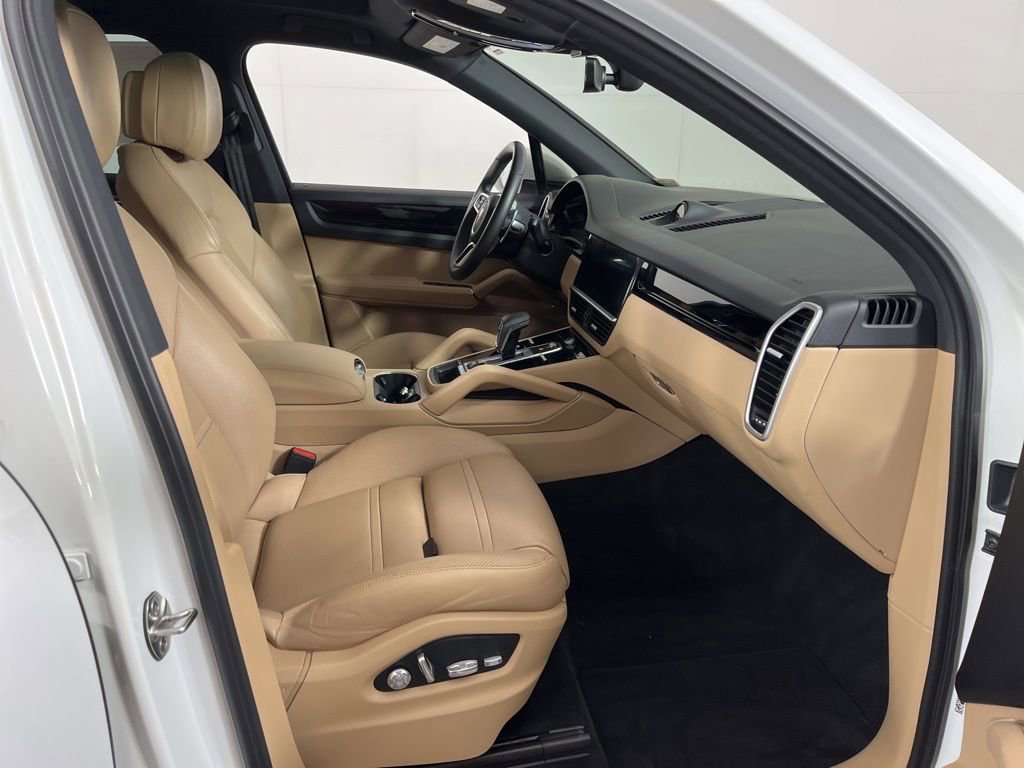 Used 2019 Porsche Cayenne image 6