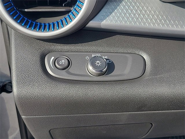 New 2026 Chevrolet Trax LS w/ LS Convenience Package image 24