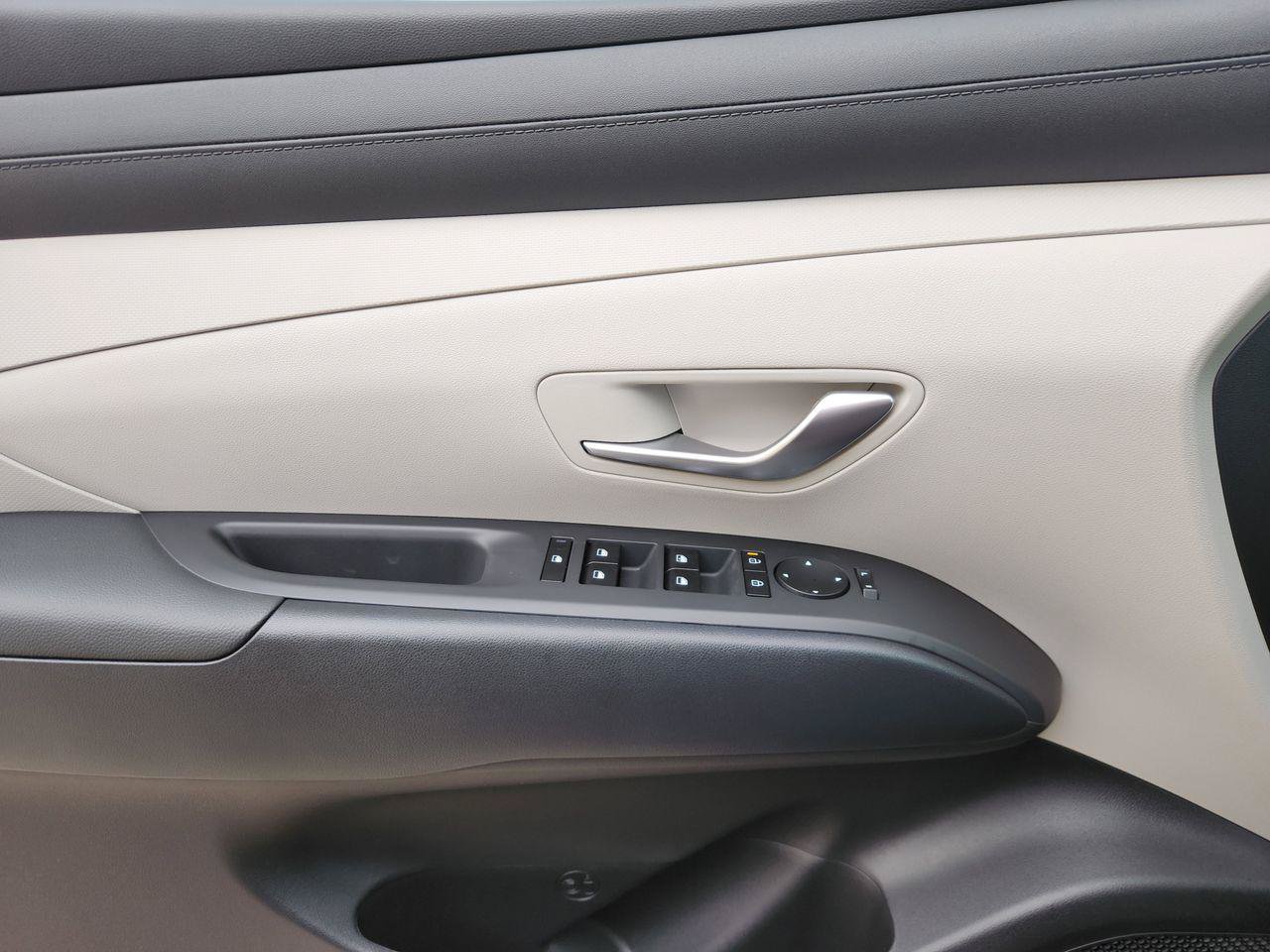New 2026 Hyundai Tucson Blue SE AWD/4WD image 24