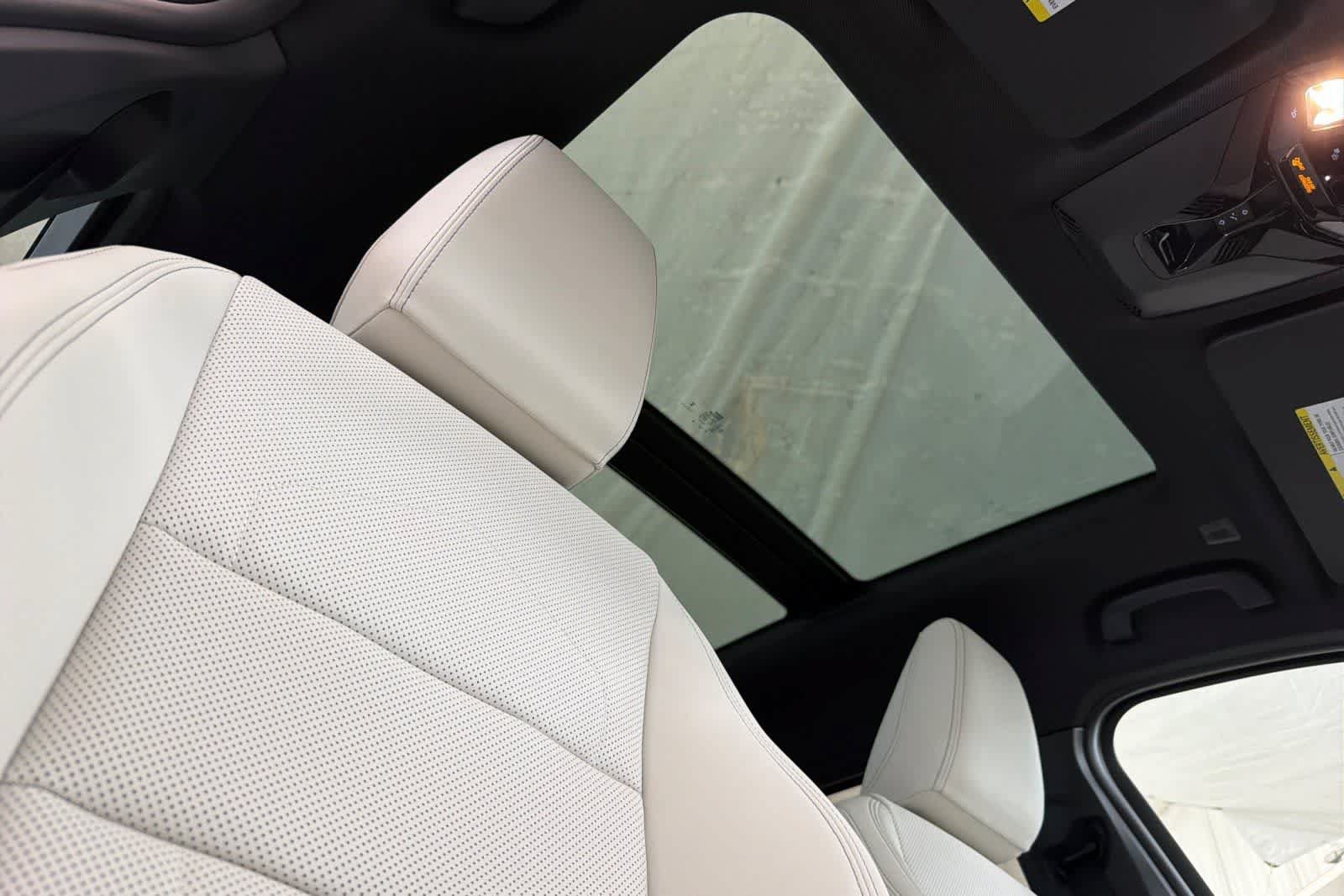 New 2027 BMW X1 xDrive28i w/ Technology Package AWD/4WD image 17