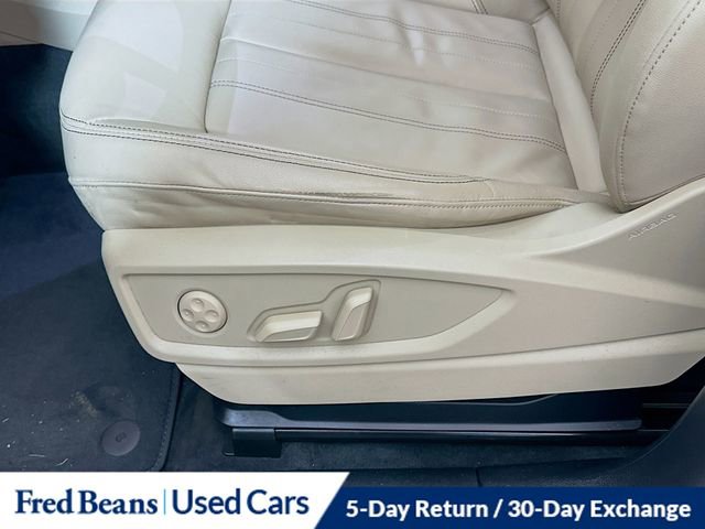 Used 2023 Audi Q5 2.0T Premium w/ Convenience Package image 19