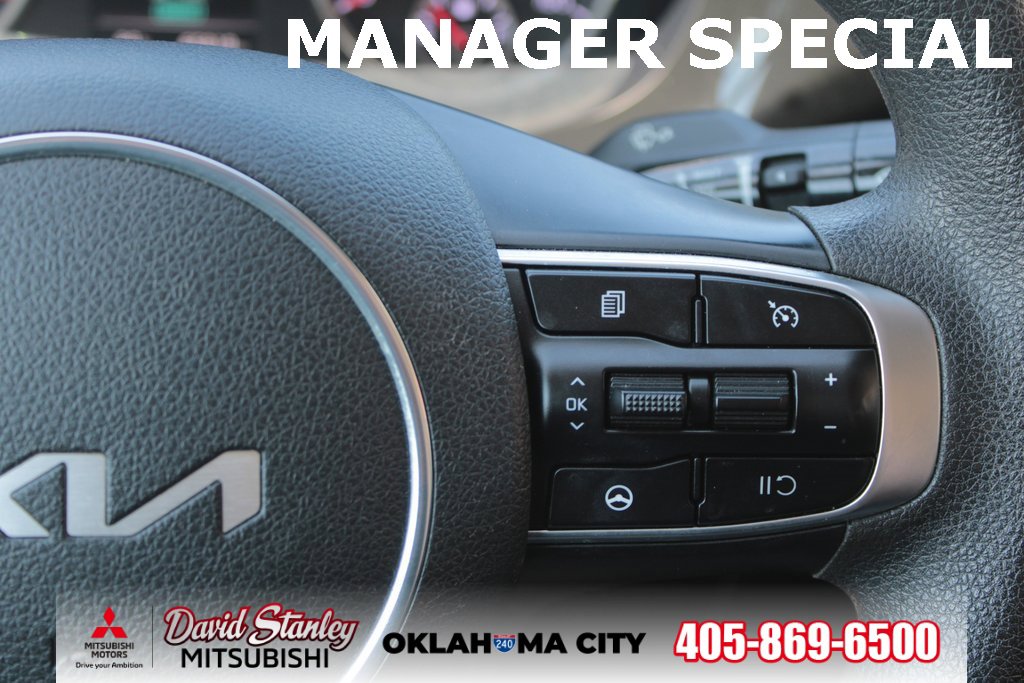 Used 2022 Kia K5 LXS image 15