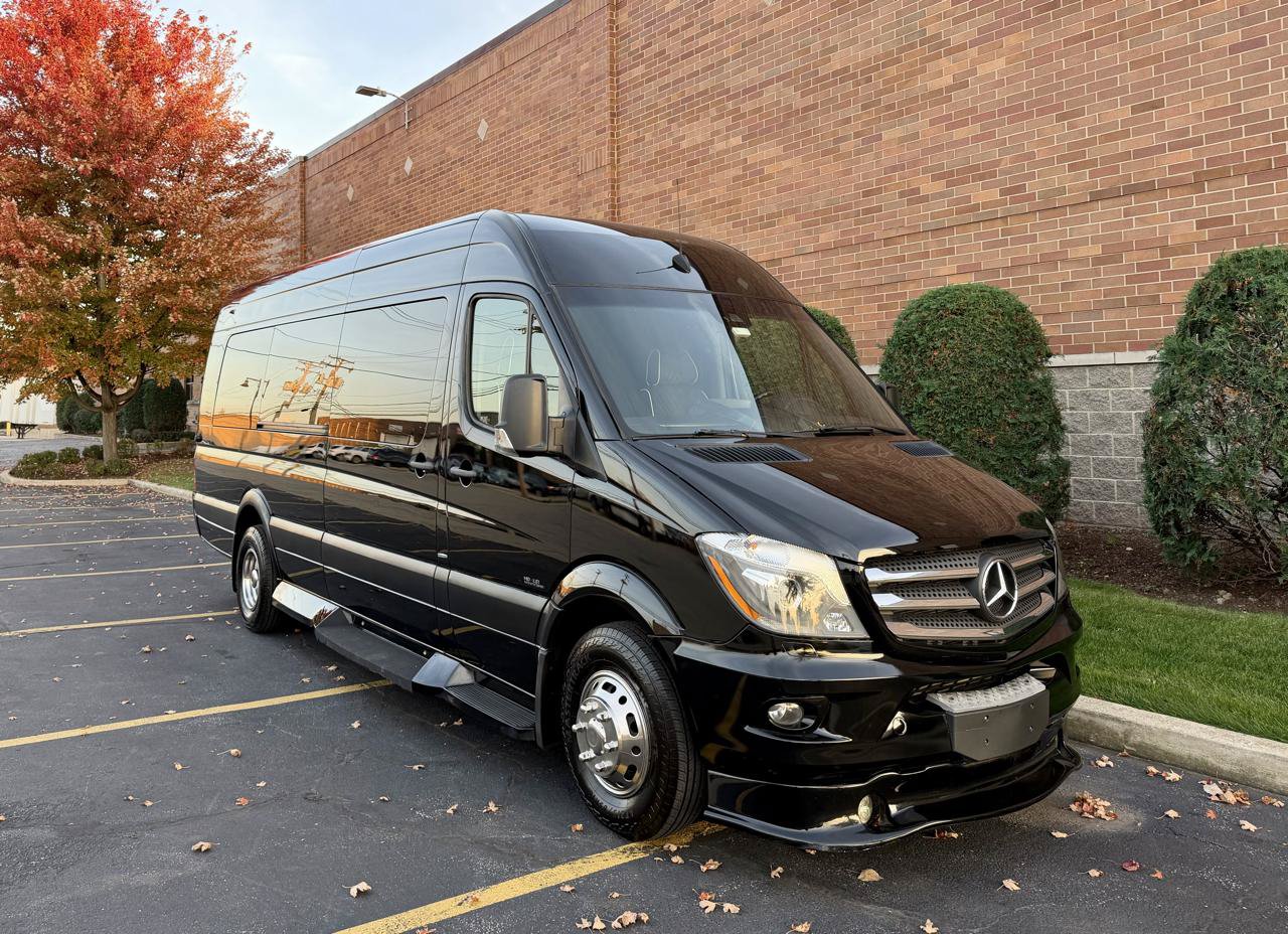 Used 2016 Mercedes-Benz Sprinter 3500 image 22