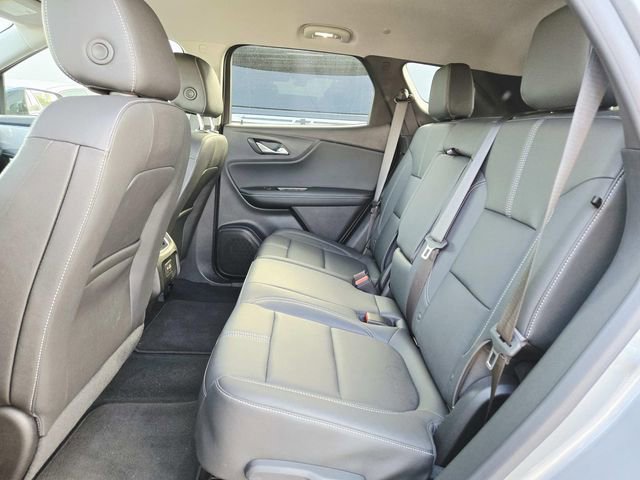 Used 2025 Chevrolet Blazer LT w/ Midnight/Sport Edition image 9