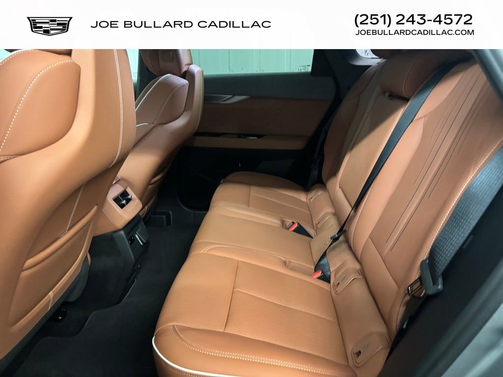 New 2025 Cadillac Optiq Sport 2 image 15