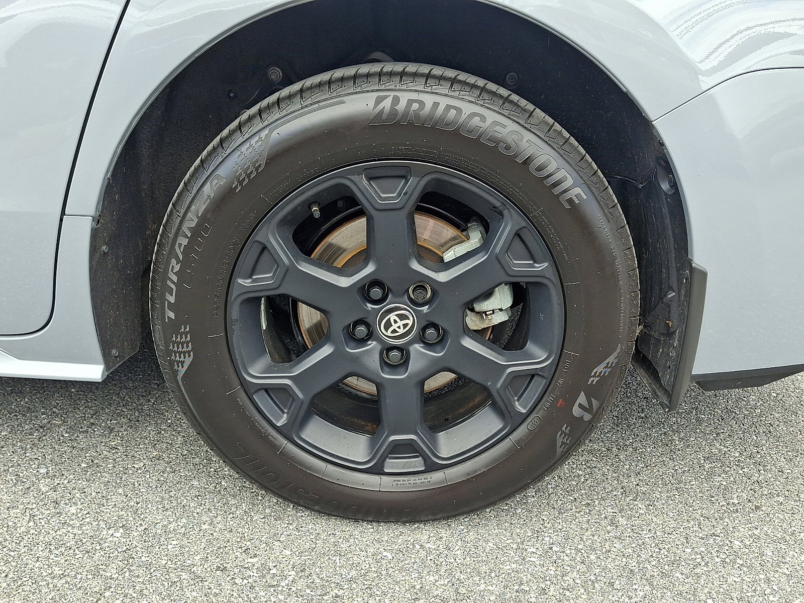 Used 2026 Toyota Sienna XLE Woodland Edition AWD/4WD image 8