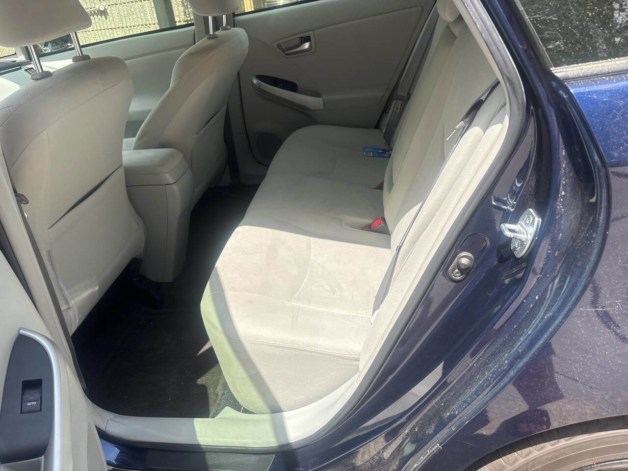 Used 2013 Toyota Prius Two image 12