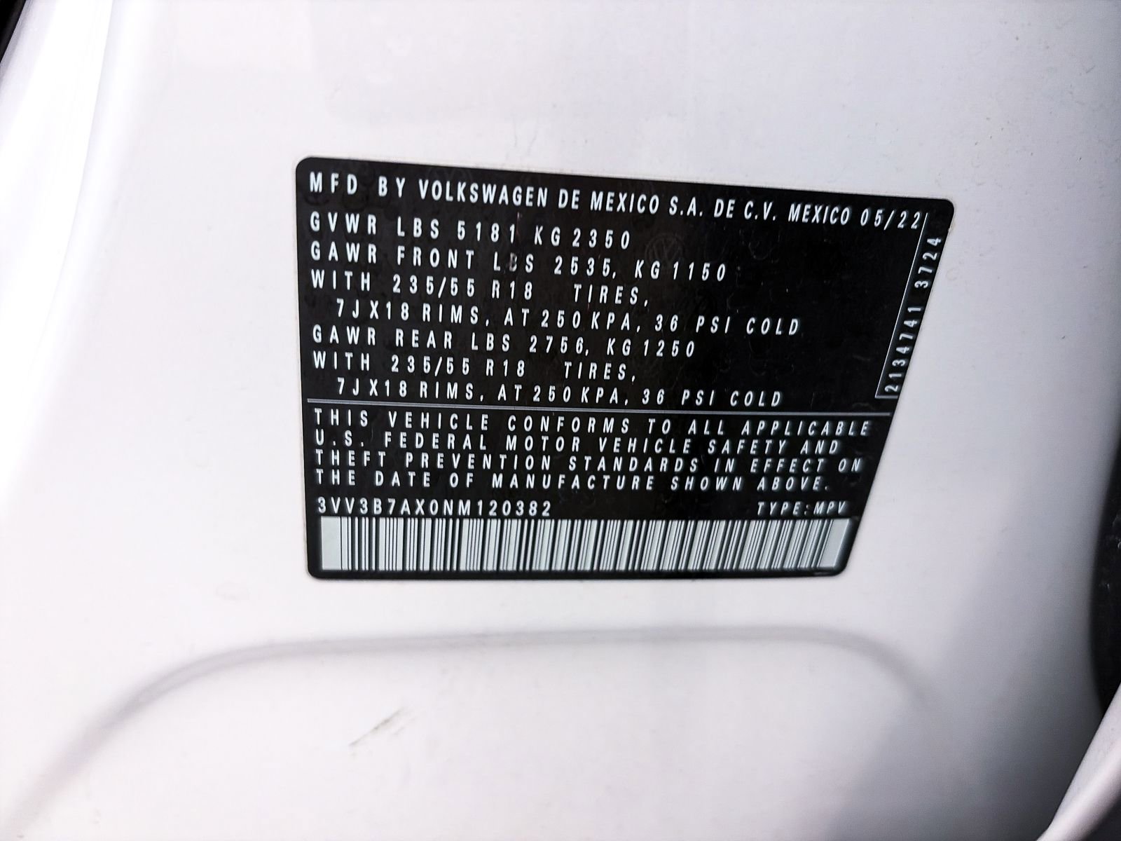 Used 2022 Volkswagen Tiguan SE image 37