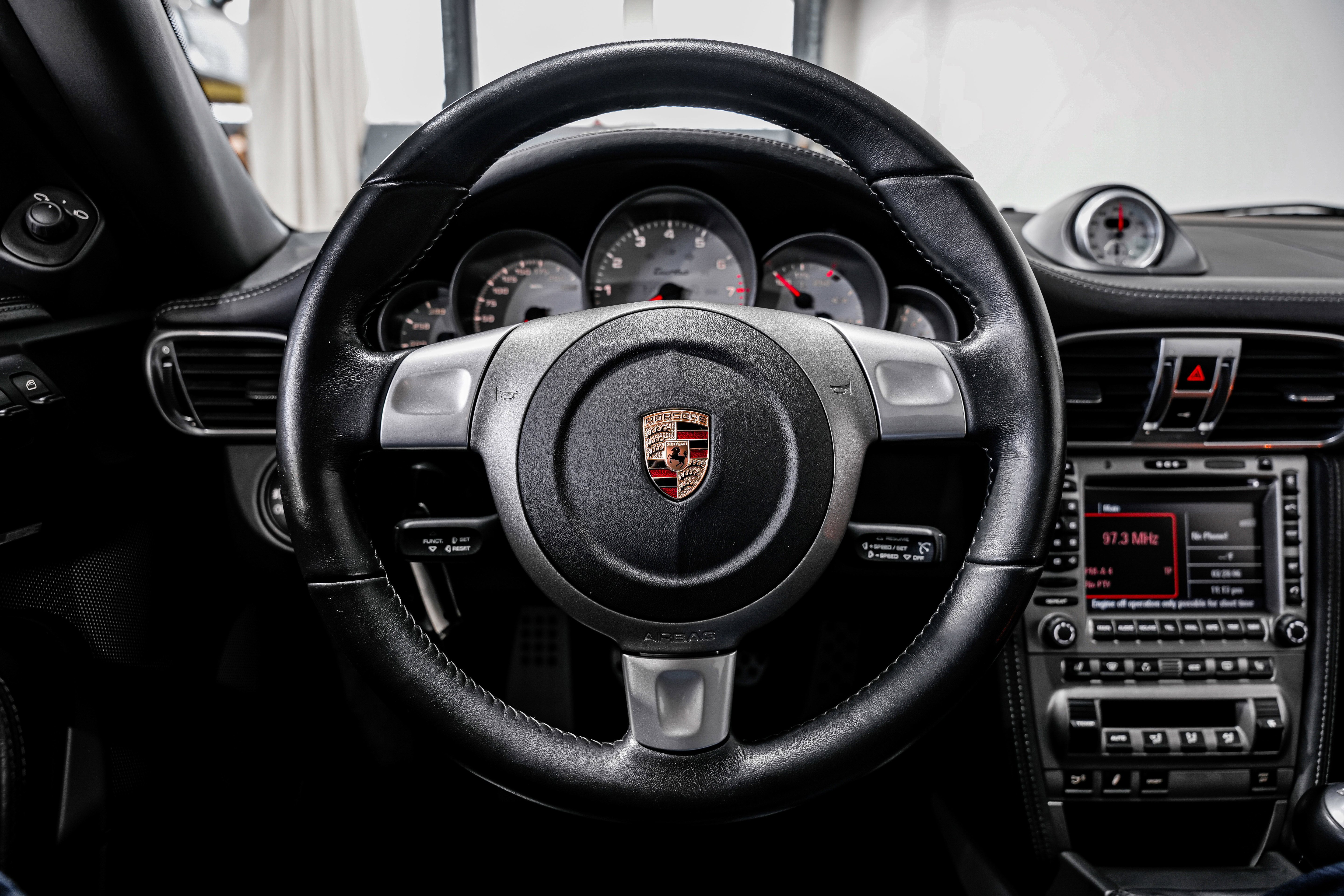 Used 2007 Porsche 911 Turbo image 10