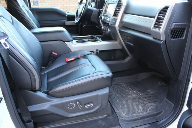 Used 2021 Ford F250 Platinum w/ FX4 Off-Road Package image 18