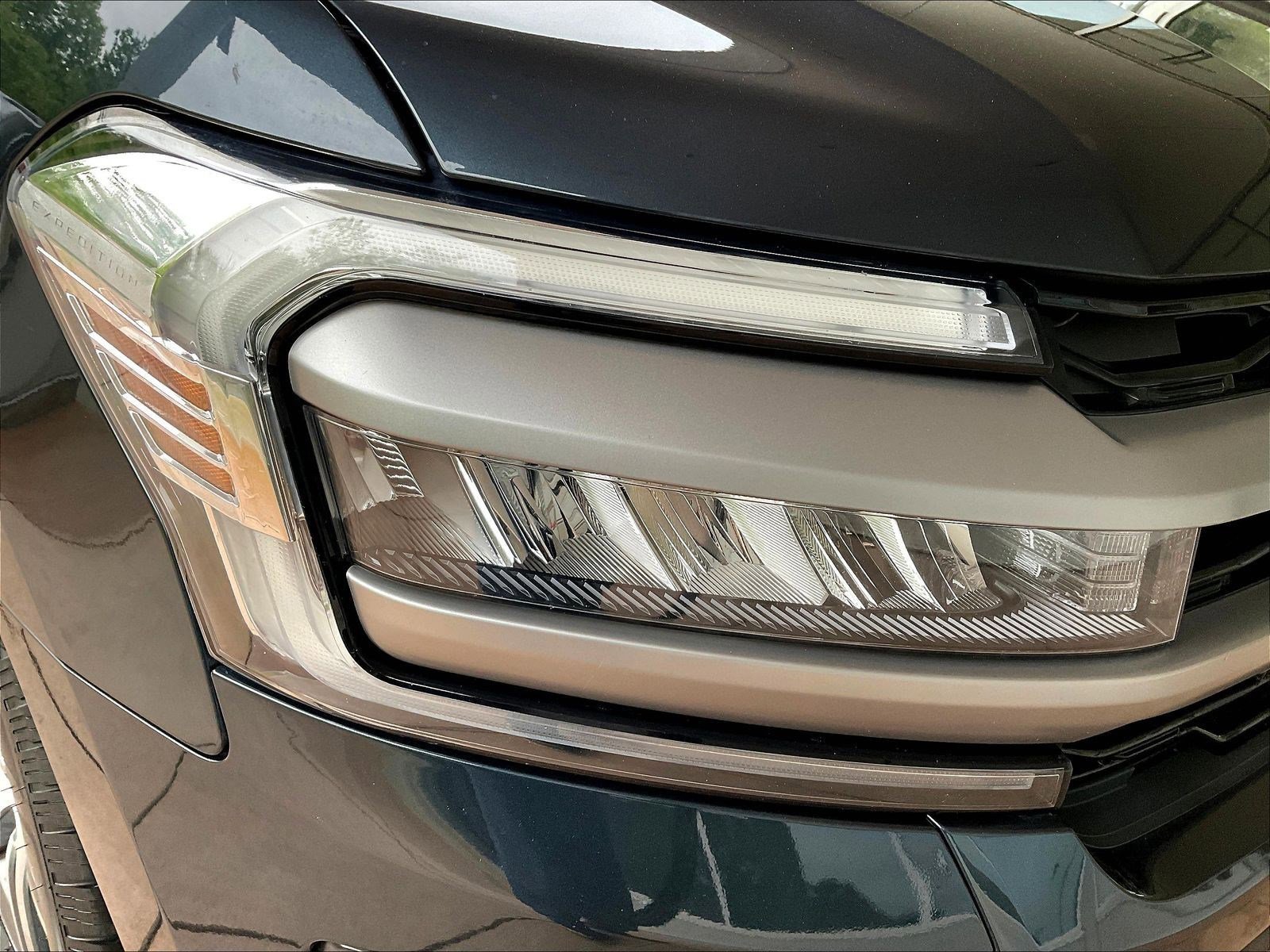 Used 2022 Ford Expedition XLT AWD/4WD image 30