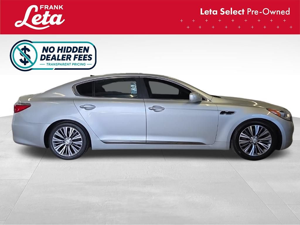 Used 2017 Kia K900 Premium RWD image 7