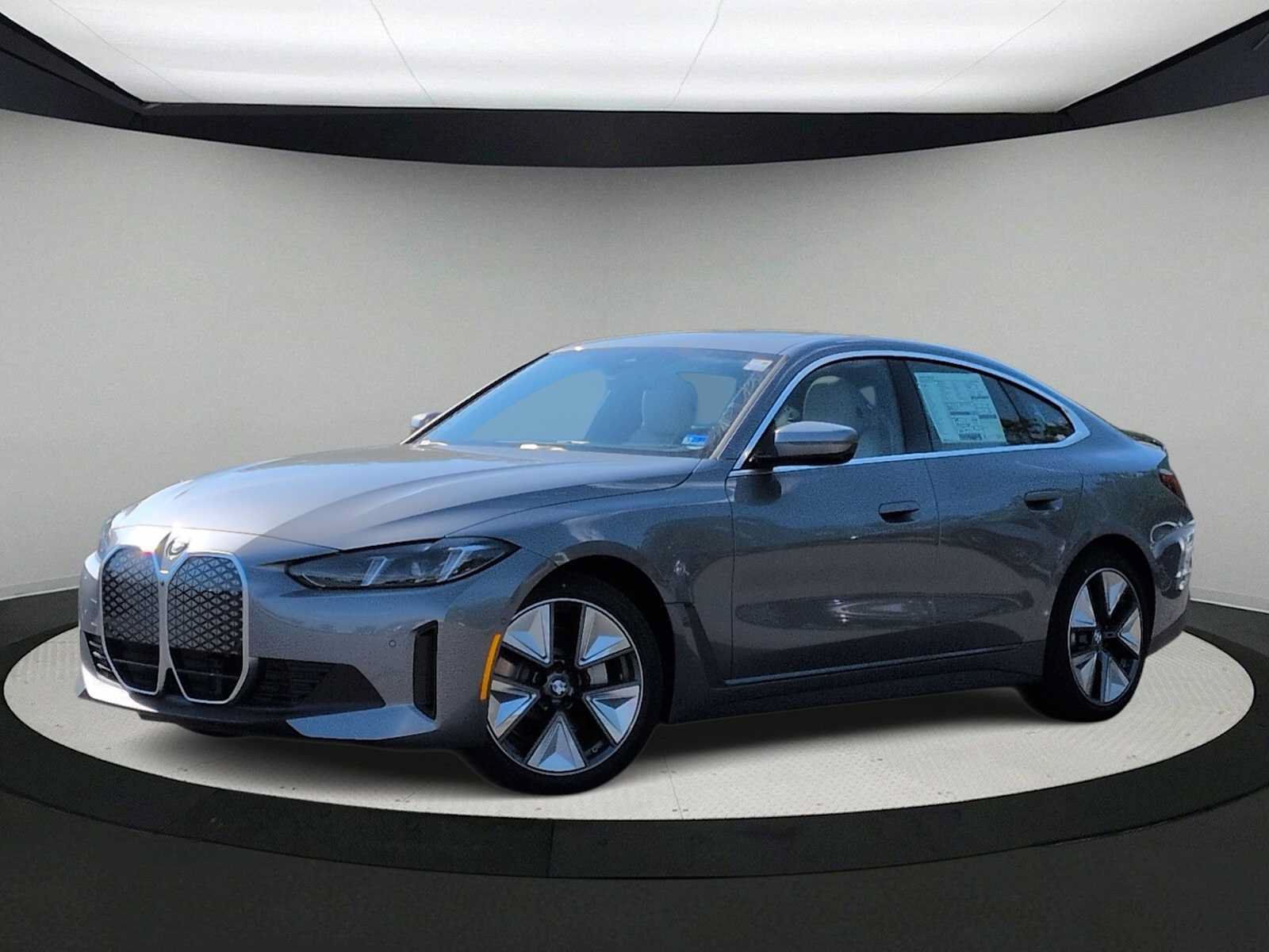 New 2026 BMW i4 xDrive40i w/ Premium Package AWD/4WD image 1