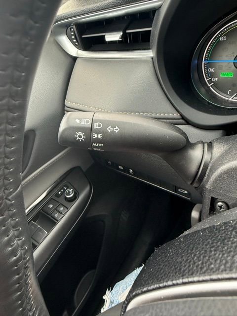 Used 2023 Toyota Venza LE image 22