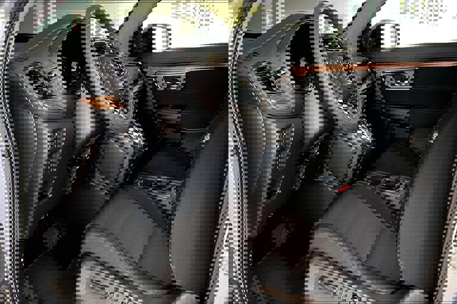 Used 2018 Honda CR-V EX image 15