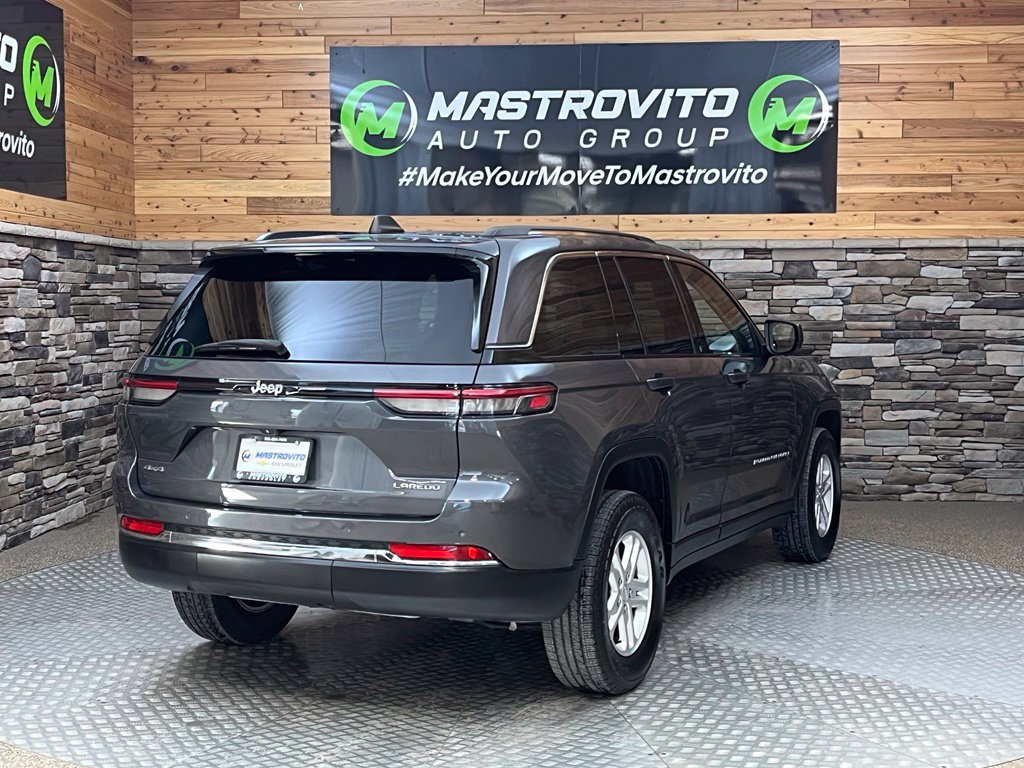 Used 2023 Jeep Grand Cherokee Laredo w/ Luxury Tech Group I AWD/4WD image 20