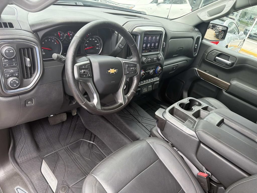 Used 2021 Chevrolet Silverado 1500 LT w/ Texas Edition Plus AWD/4WD image 17