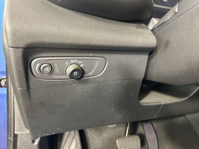 Used 2023 Buick Envision Essence image 20
