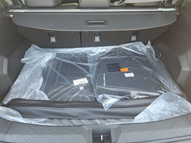 New 2026 Subaru Crosstrek 2.5i Limited w/ Crosstrek Mirror Package AWD/4WD image 16