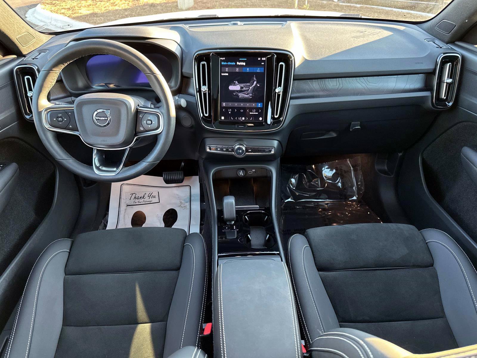 Certified 2023 Volvo C40 P8 Recharge Plus image 16