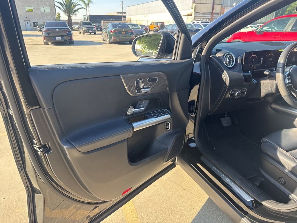 Used 2023 Mercedes-Benz GLA 250 image 19