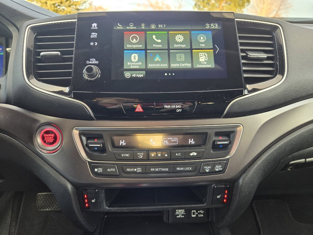 Used 2021 Honda Pilot Black Edition image 16