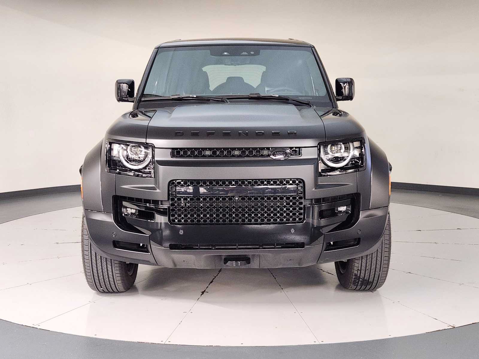 New 2026 Land Rover Defender 110 OCTA AWD/4WD image 9