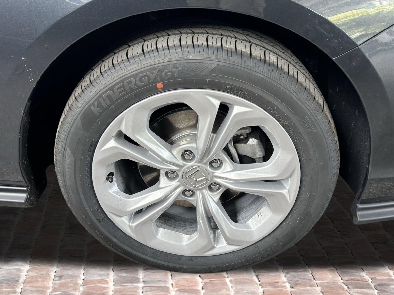 New 2026 Honda Accord LX image 35