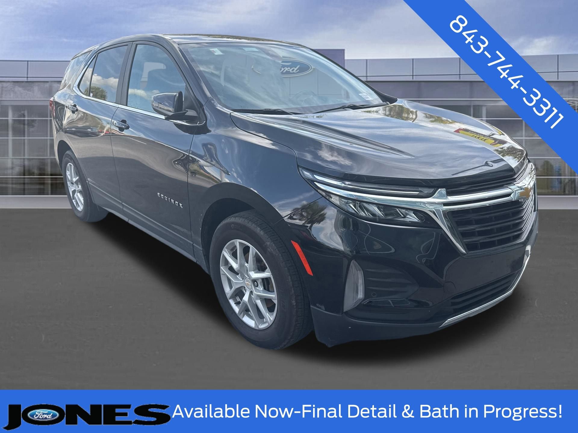 Used 2024 Chevrolet Equinox LT image 1