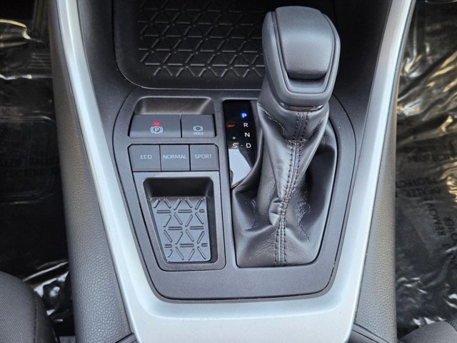 Used 2023 Toyota RAV4 XLE image 13