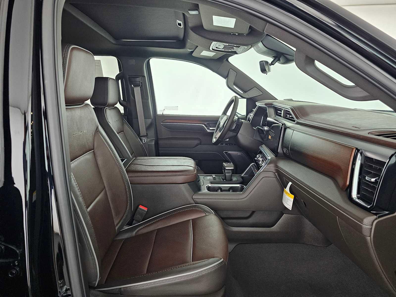 New 2026 GMC Sierra 1500 Denali w/ Denali Reserve Package image 10