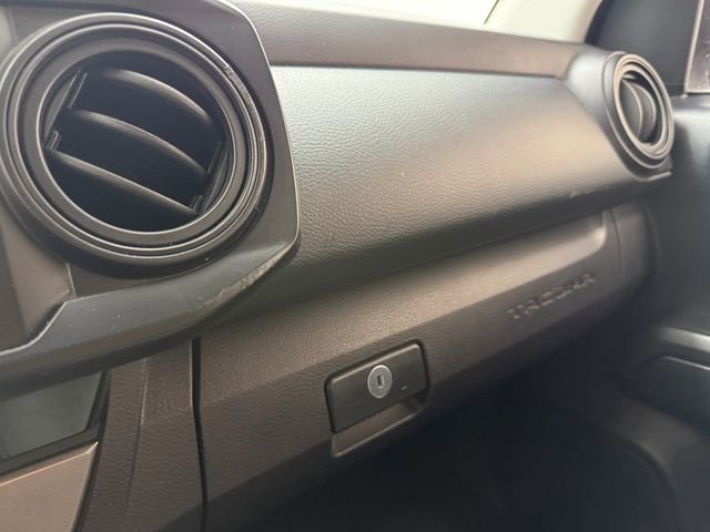 Used 2016 Toyota Tacoma SR w/ SR Convenience Package image 23