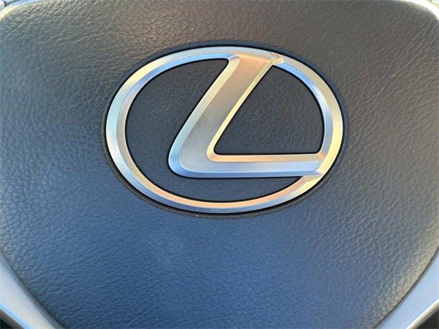 Used 2015 Lexus ES 300h image 33